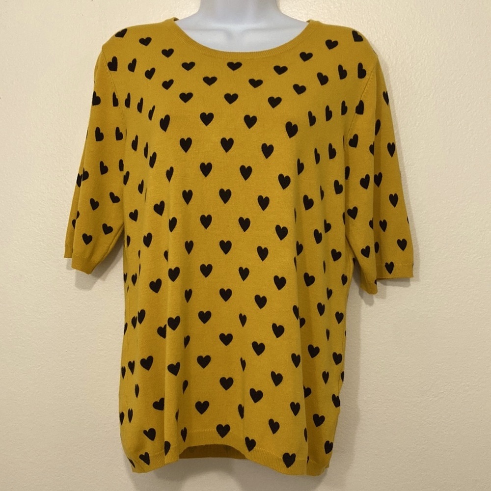 Premise. Ladies Size Large. Gold  Color Top